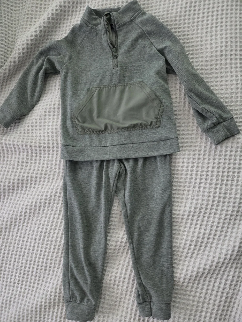 Andy&Evan-Sage Two-Piece Pullover Sweatsuit Set Toddler Size 5